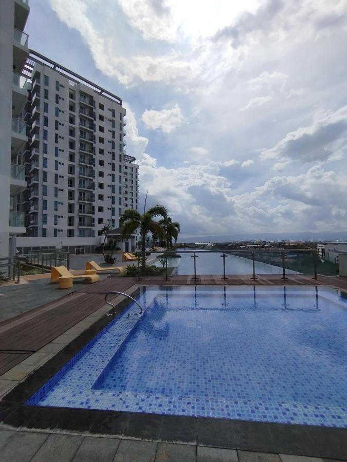 Mactan Newtown Seaview Condo By Fjcivo Мактан Экстерьер фото